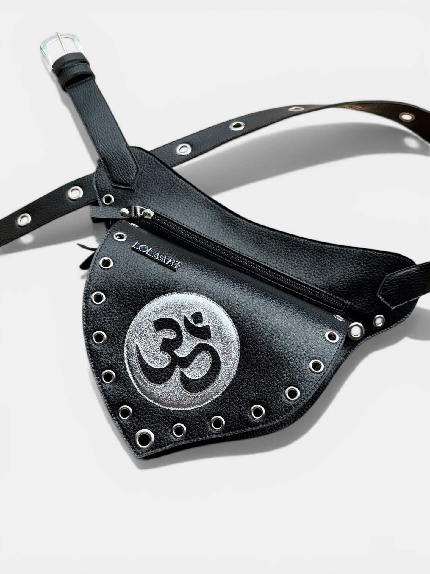 Cartucheira Black Om