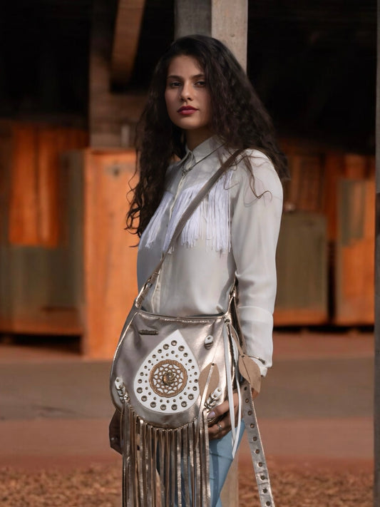 Bolsa Com Franja Boho Khiara Couro