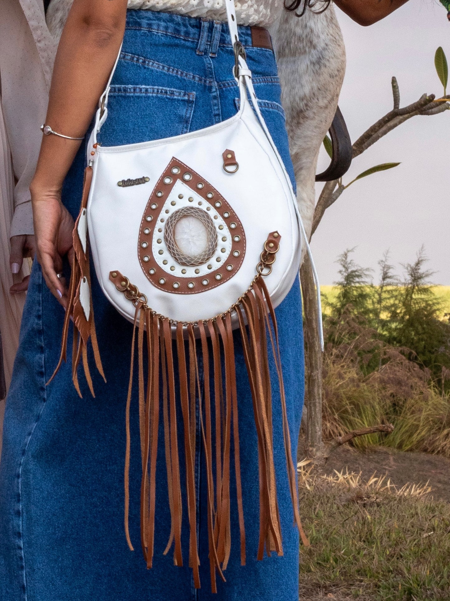 Bolsa Com Franja Boho Lívia Couro