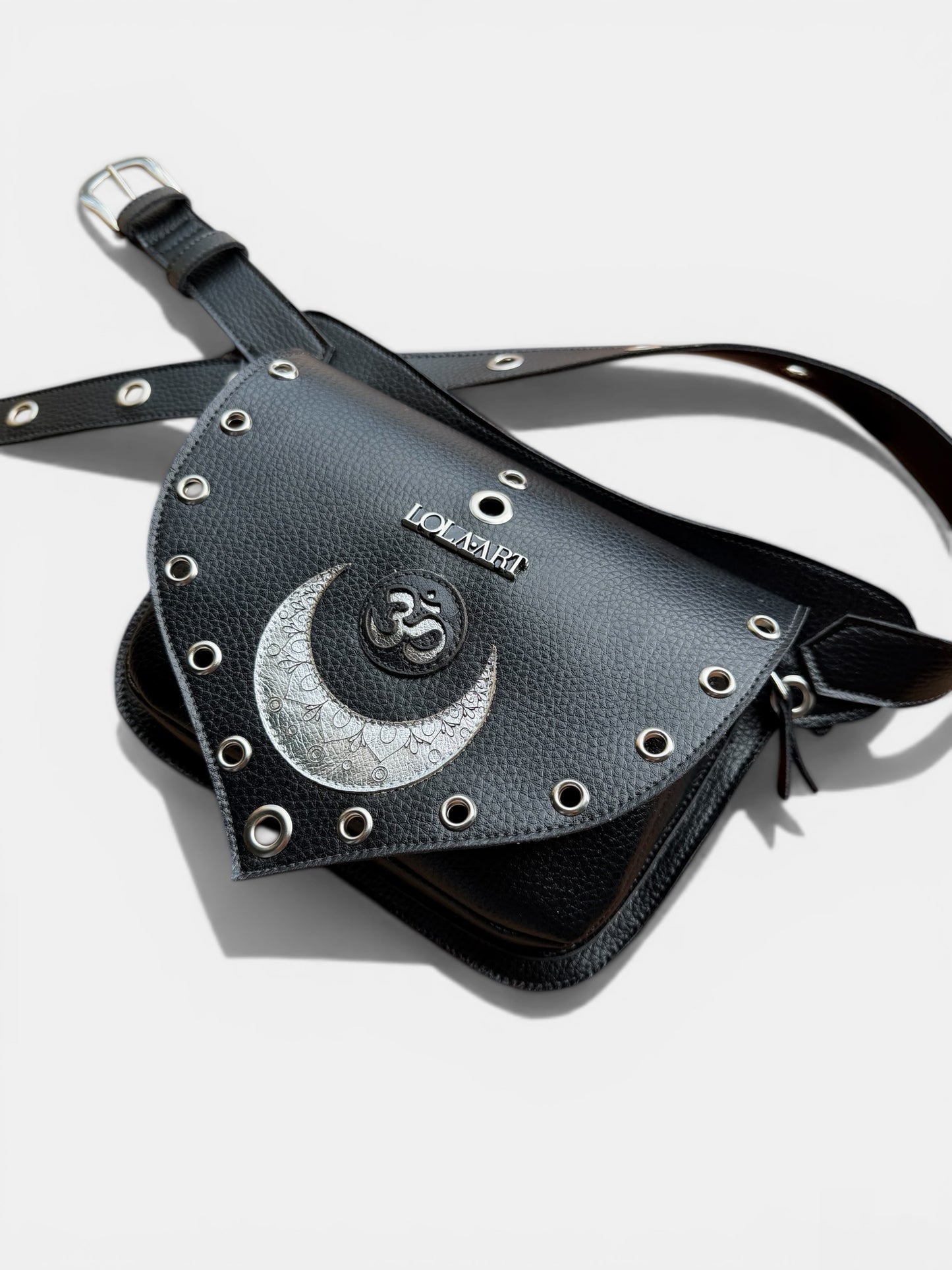 Cartucheira Black Lua Om